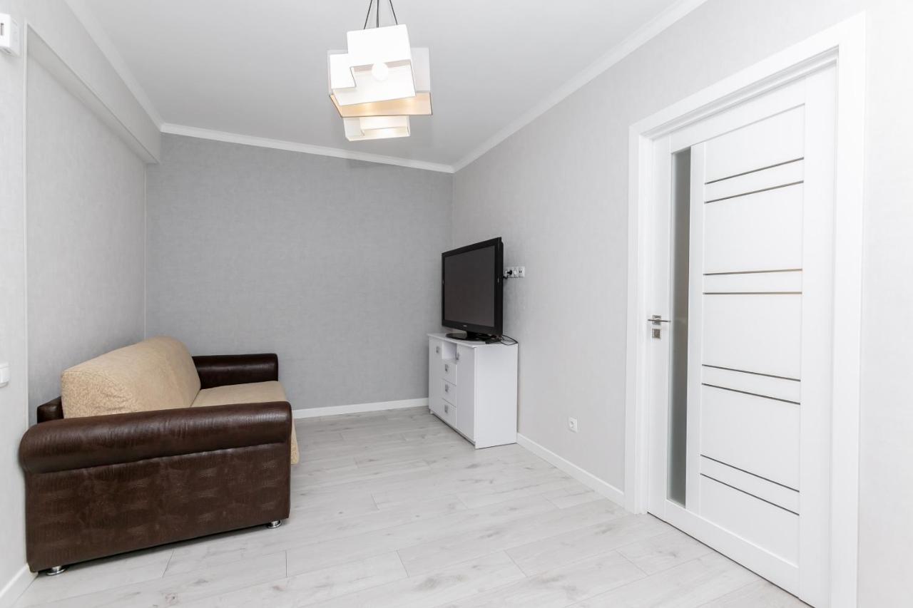 Apartament In Zona Centrala Si Parc Chişinău Extérieur photo