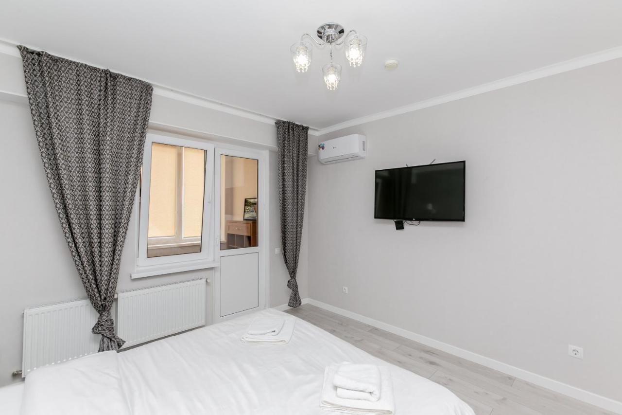 Apartament In Zona Centrala Si Parc Chişinău Extérieur photo